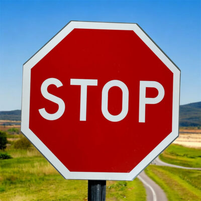Vägmärke B2 Stopplikt Stoppskylt