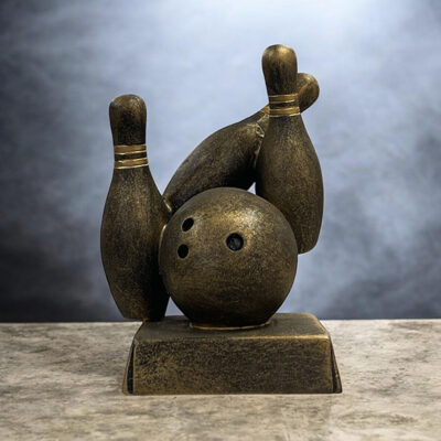 Statyett-Bowlingklot-och-kagla-Guld-125mm