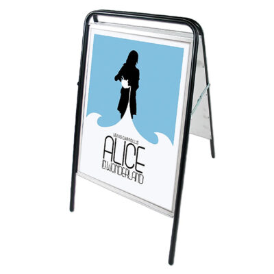 Gatuställ Sign Svart 50x70cm